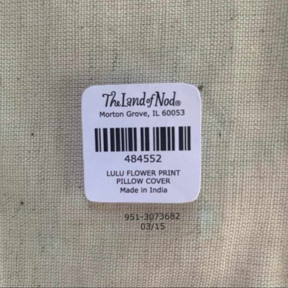 (Pair of 2) LULU DK Crate & Barrel of  'Lulu Flower Print Pillow Cover' - Picture 14 of 15